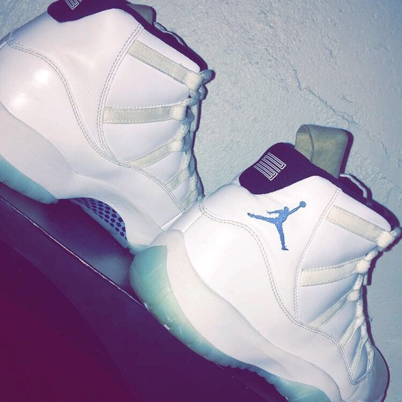 Jordan 11s “Legend blues”😍